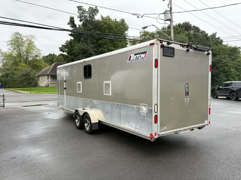 Triton PRESTIGE 22 **ENTIEREMENT ALUMINIUM!!** 2012
