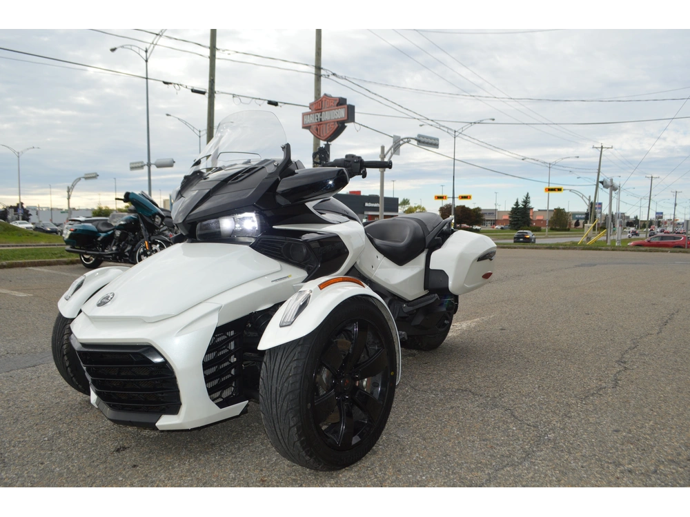 Can-am F3t 2019 alt