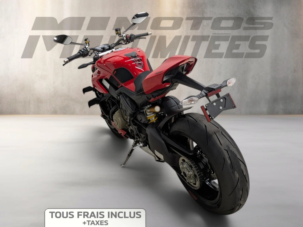 Ducati Street Fighter V4 2024