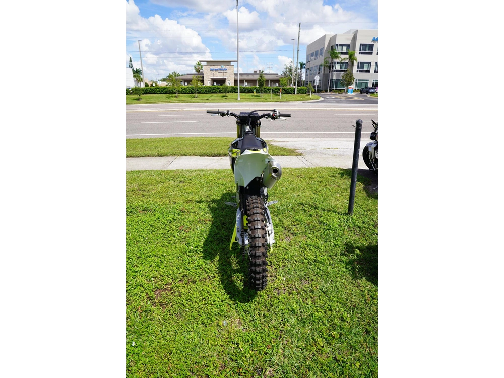 2025 Triumph Tf250-x alt