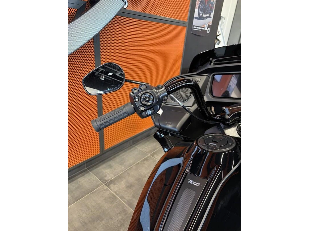 2026 Harley-davidson Grand American Touring alt