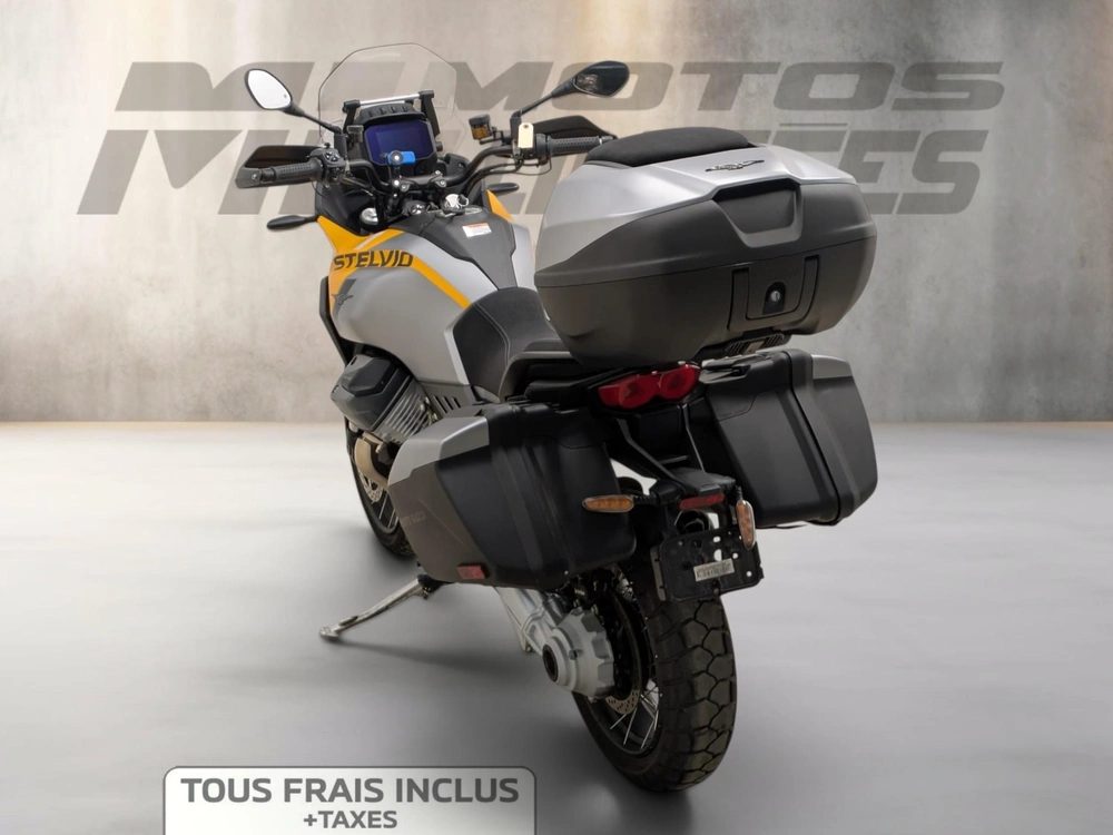 2024 Moto Guzzi Stelvio alt