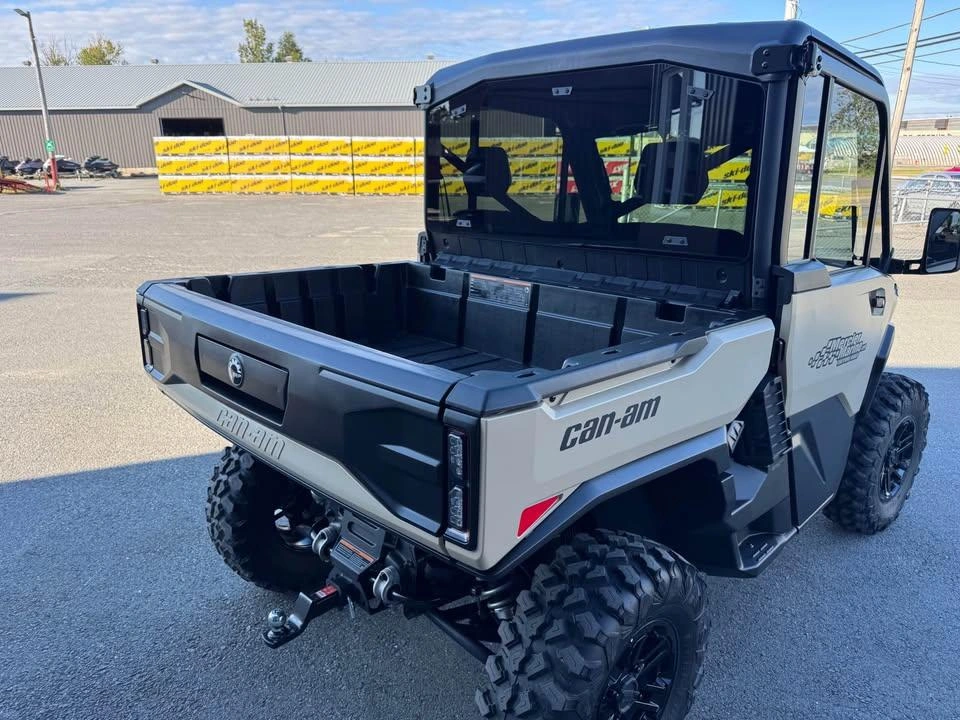 2026 Can-am Defender Limited Hd11 alt