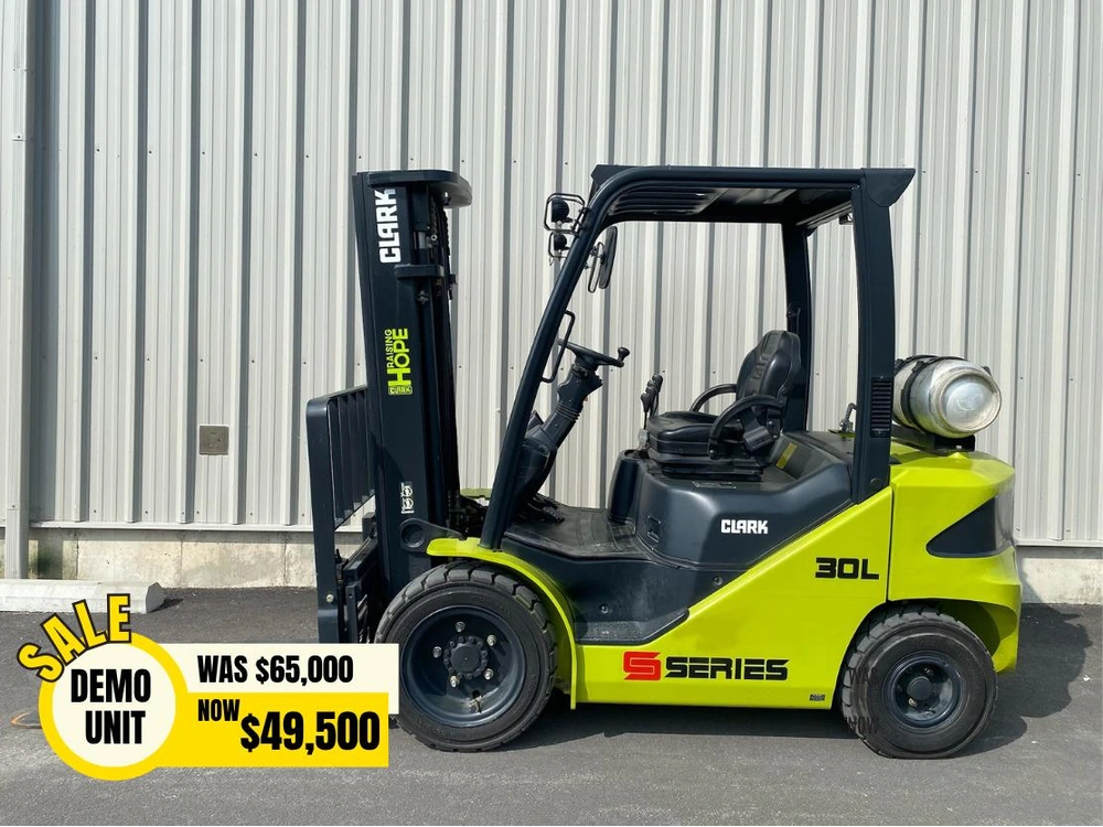 2024 Clark S30 alt