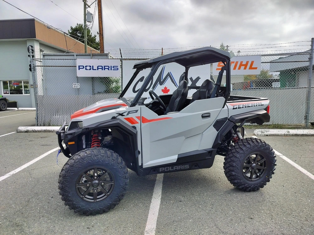 2027 Polaris General Xp 1000 Sport alt