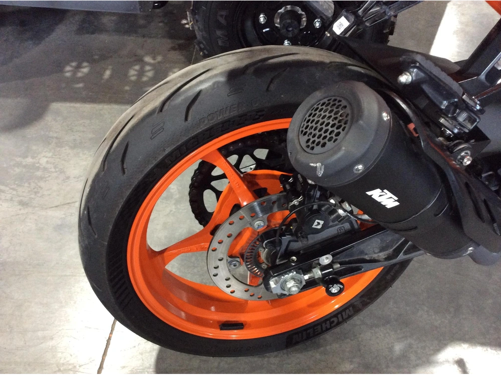 Ktm Rc 390 Abs 2024 alt