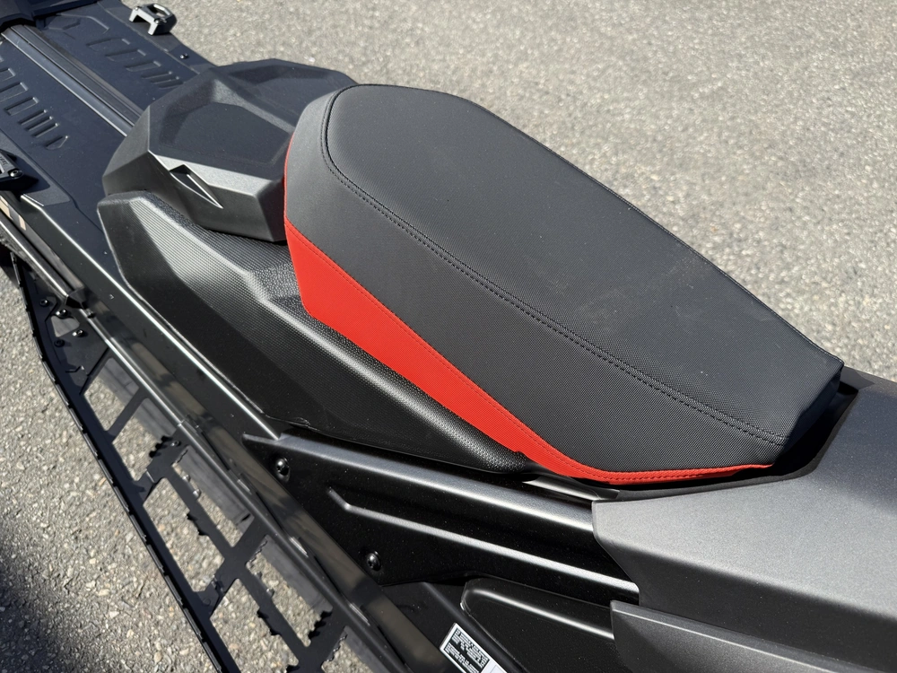 2027 Ski-doo Summit Adrenaline 154 850 E-tec Powdermax Light Flexedge 2.5' E.s alt