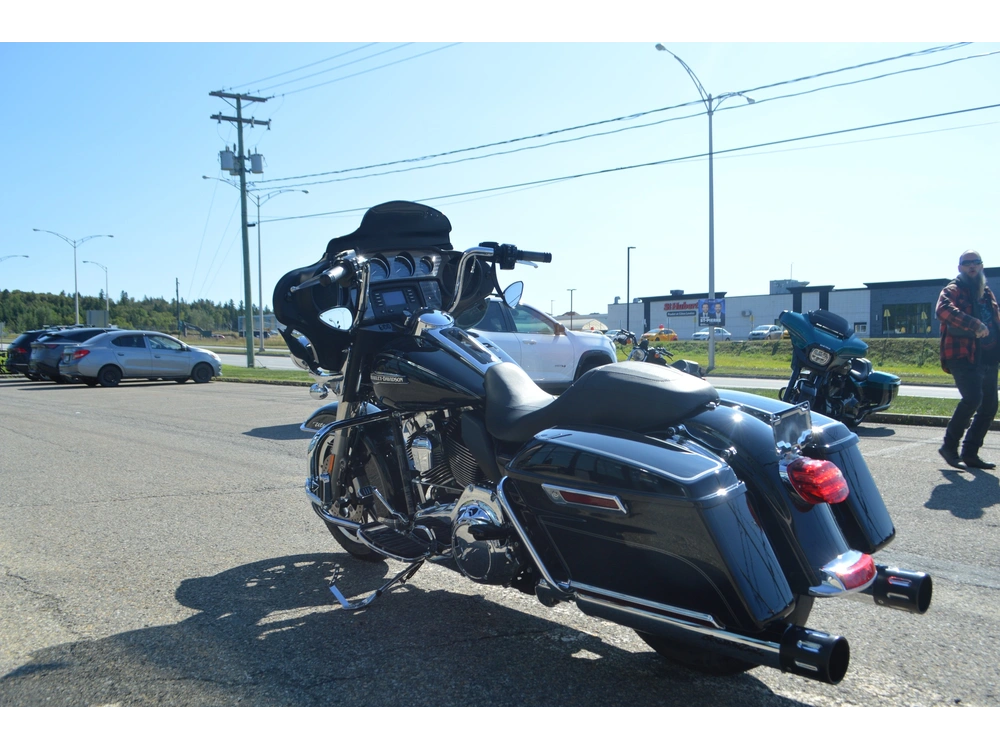 Harley-davidson Flhtk 2017 alt