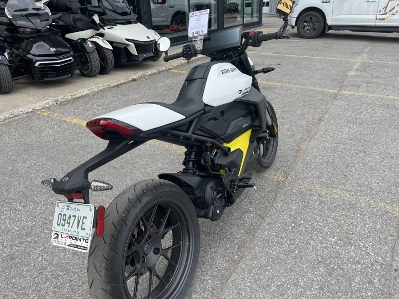 Can-am Pulse 2025 alt