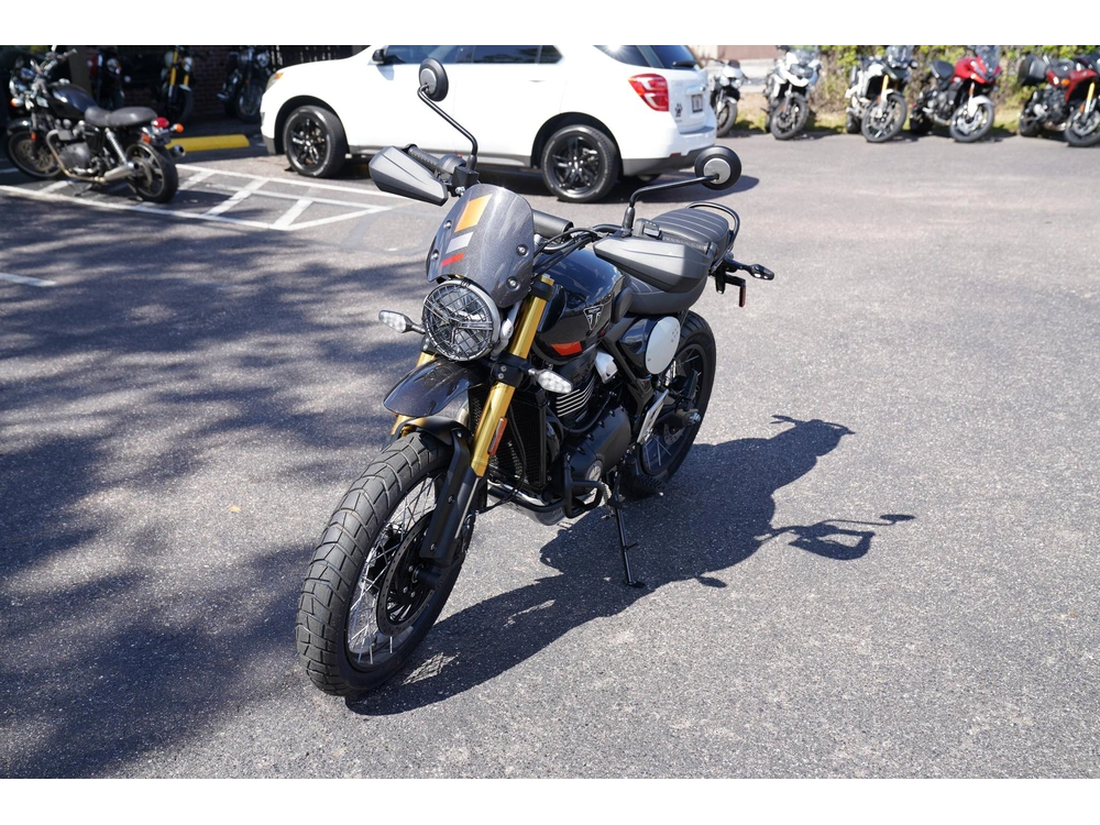 2026 Triumph Scrambler 400 Xc alt
