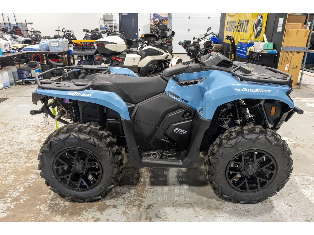 2026 Can-am Outlander Xt 700 1gtd alt