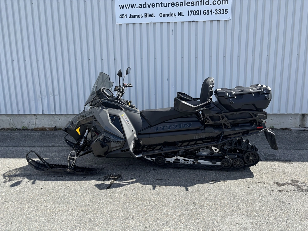 2025 Polaris Titan® 650 Adventure 155 (1.8-inch) alt