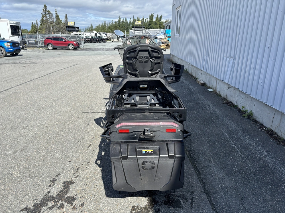2025 Polaris Titan 650 Adv 155 (1.8-inch) Demo alt