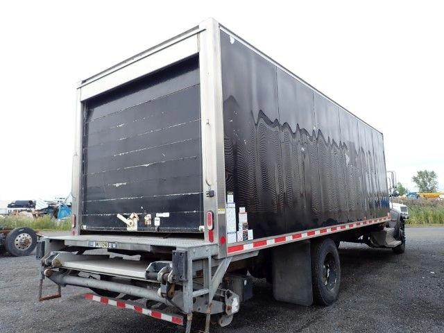 Peterbilt 337 2018