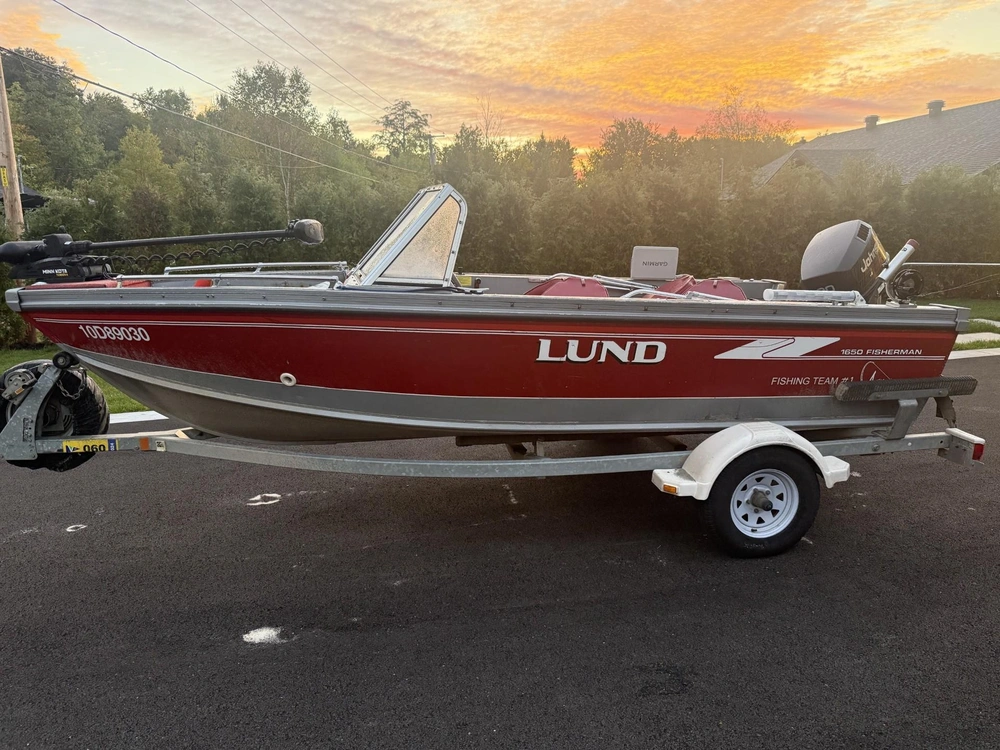 Lund Boat Co 1650 Fisherman 1996 alt