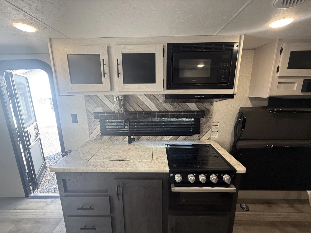 Kz-rv Sportsmen 250thse 2022 alt