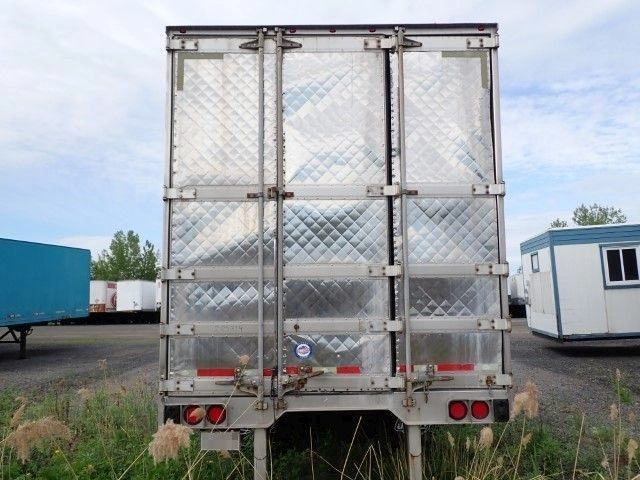 2008 Utility 3000r