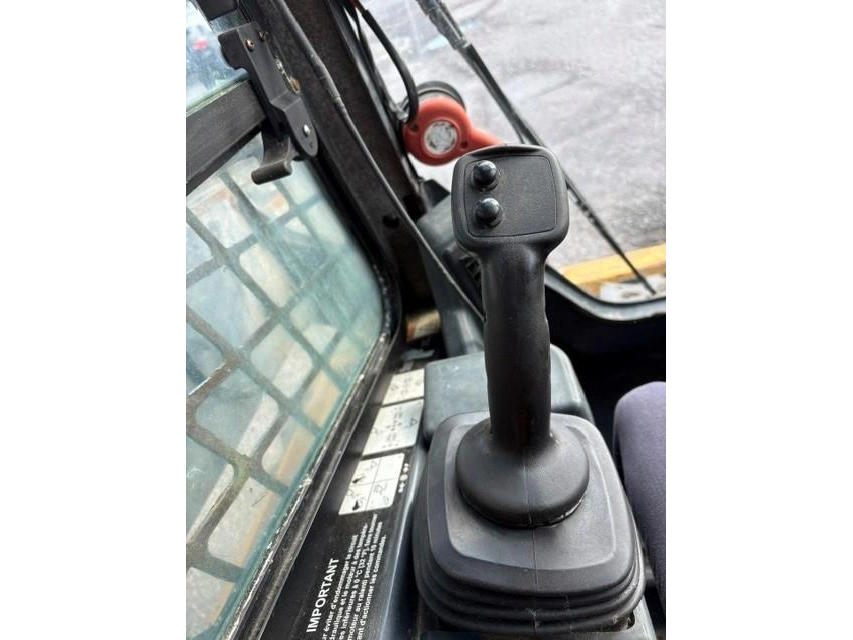John Deer 330g 2018 alt