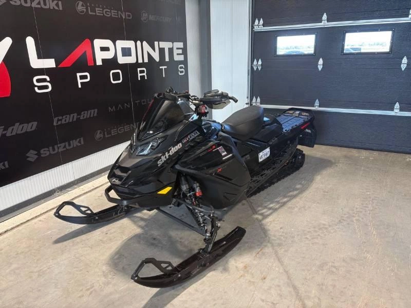 Ski-doo Renegade X-rs 900 Ace Turbo R Ice Ripper Xt 1.5'' E.s. W/ Smart-shox W/ 10.25'' Touchscreen 2026 alt