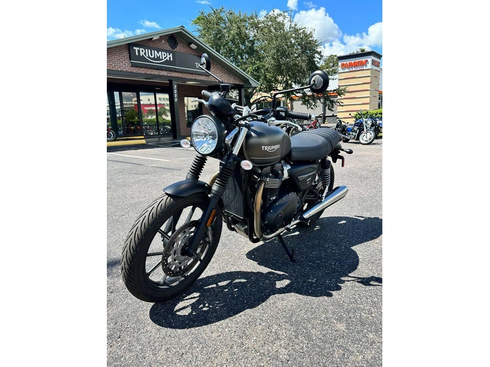 2023 Triumph Speed Twin 900 alt