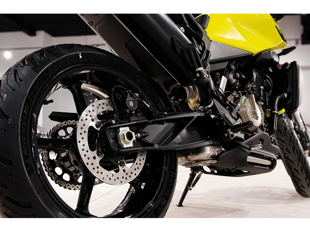2026 Husqvarna Motorcycles Vitpilen 801