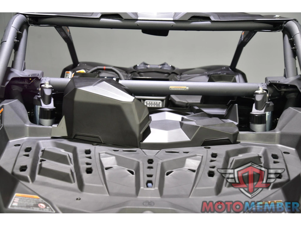 2026 Can-am Maverick X3 X Rs Turbo Rr Triple Black_10.25 In Infotainment