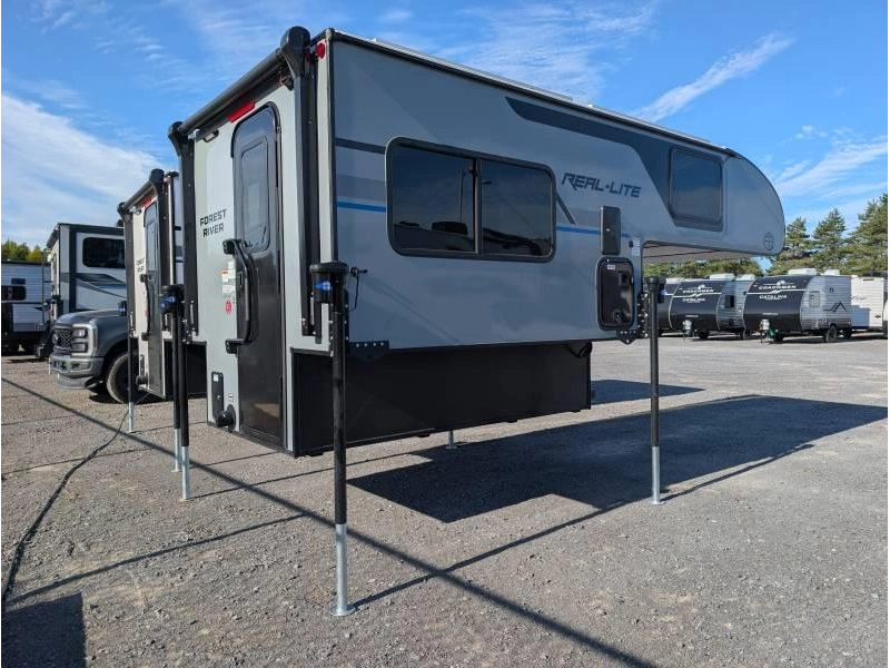 Palomino Real Lite 1803 2027 alt