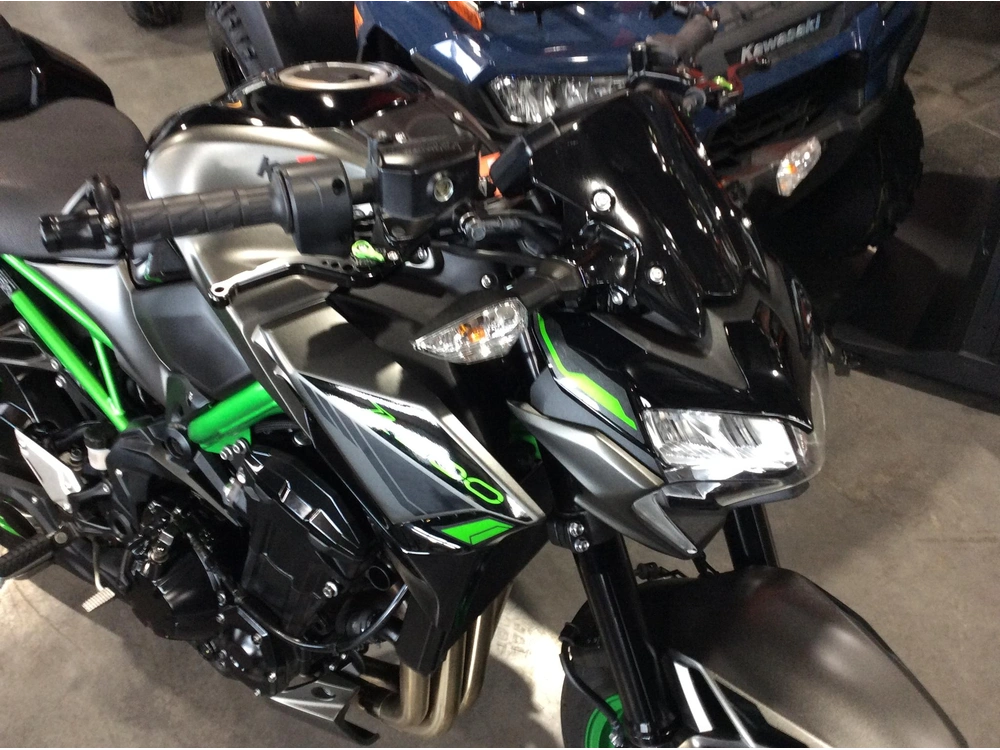 Kawasaki Z900 Abs 2023 alt