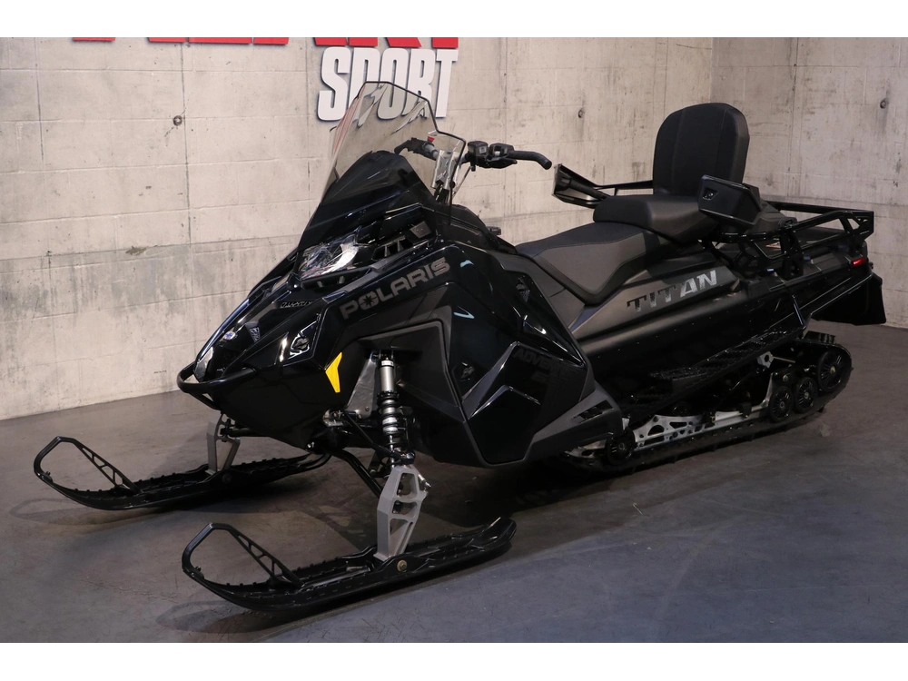 2027 Polaris 650 Titan Adventure 155 alt