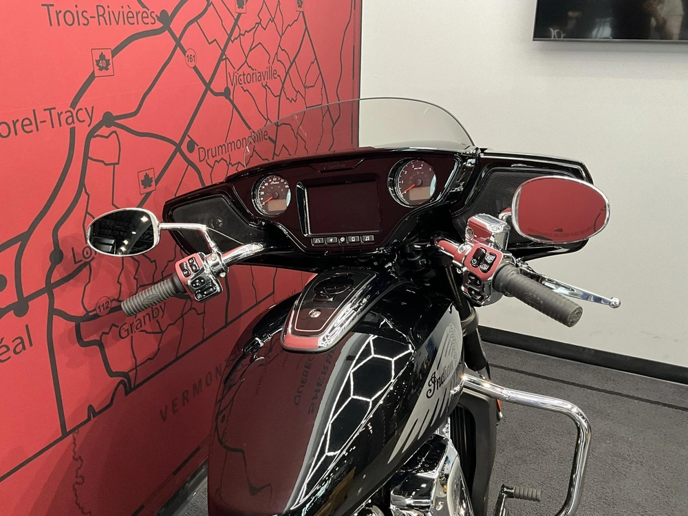 Indian Motorcycle Chieftain Limited Powerplus + 112 & Powerband Audio Package 2025 alt