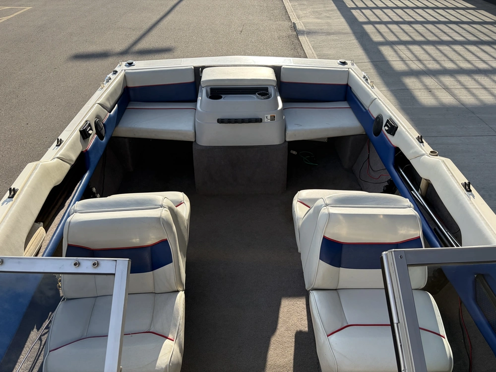 1993 Bayliner Classic