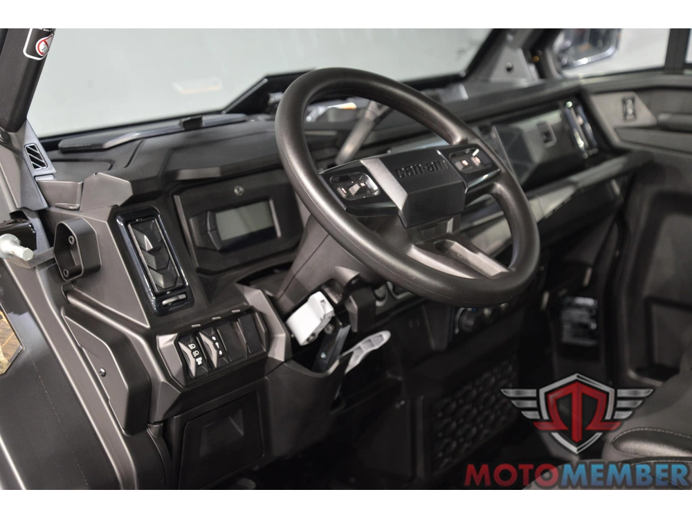 2026 Can-am Defender Xt Cab Hd11 With 10.25 In.display Dark Wildland Camo