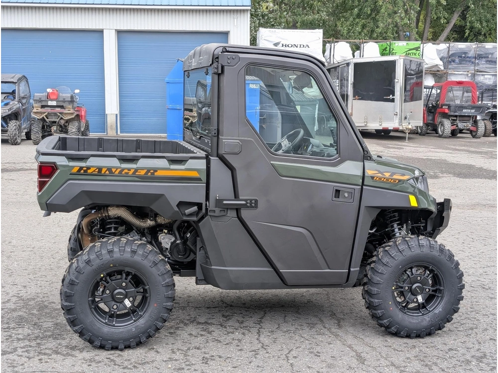 2027 Polaris Rgr Xp 1000 Ns Premium - Army Green Utv Cabine Chauffée Climatisée 4 Saisons Travail Hiver Fermée Déneigement Chasse Bois Transport Ferme Haut De Gamme Defender Limited Mule Kubota Gator alt