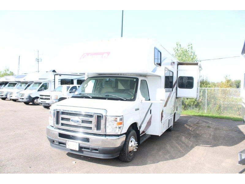 2022 Thor Motor Coach 22cm alt