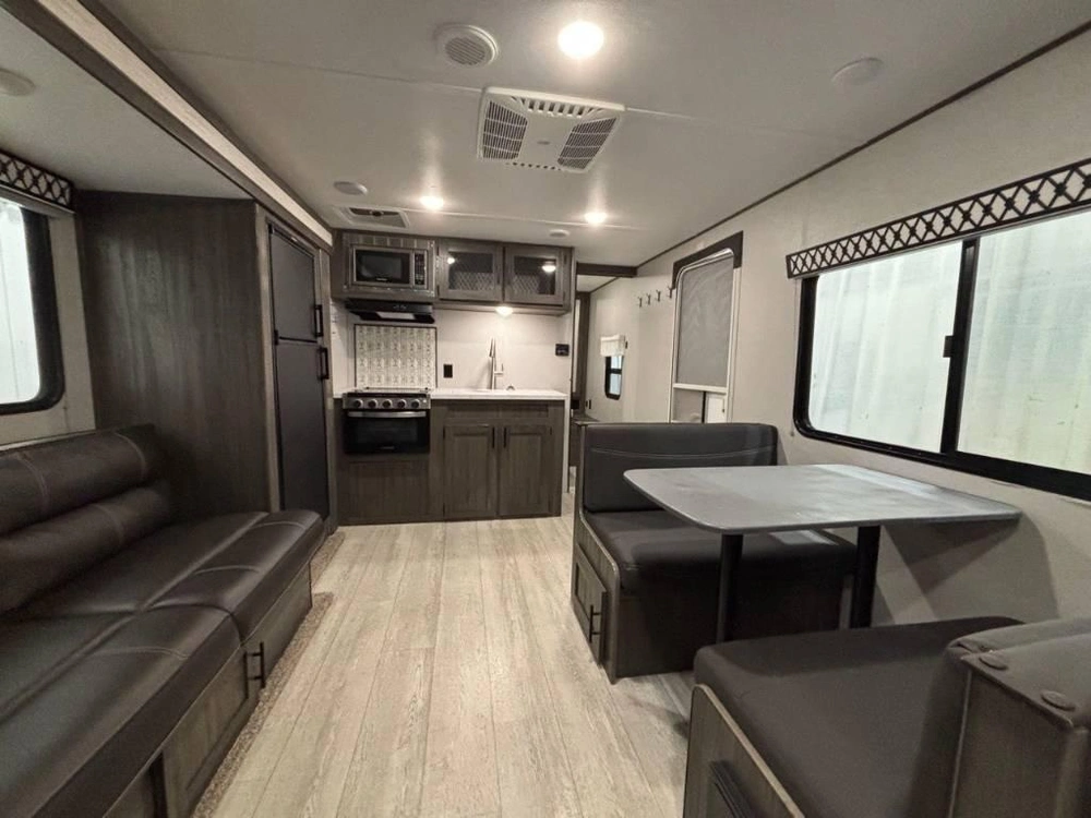 Shasta Revere 25rs 2021