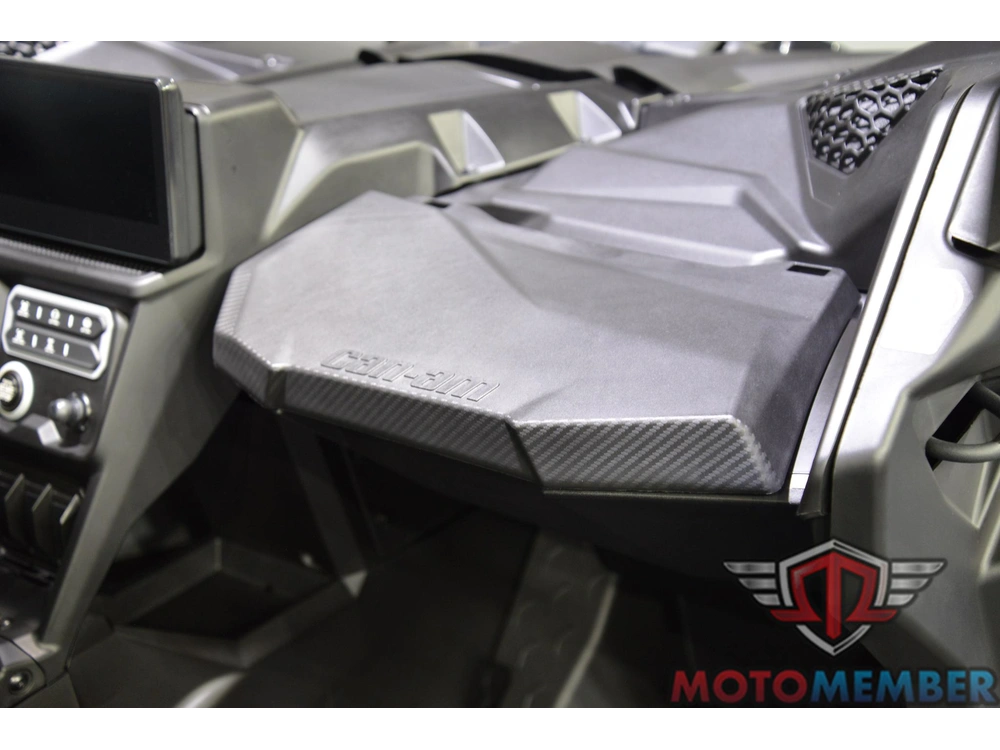2026 Can-am Maverick X3 X Rs Turbo Rr Triple Black_10.25 In Infotainment