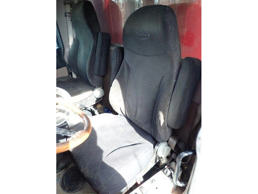 Peterbilt 365 2011