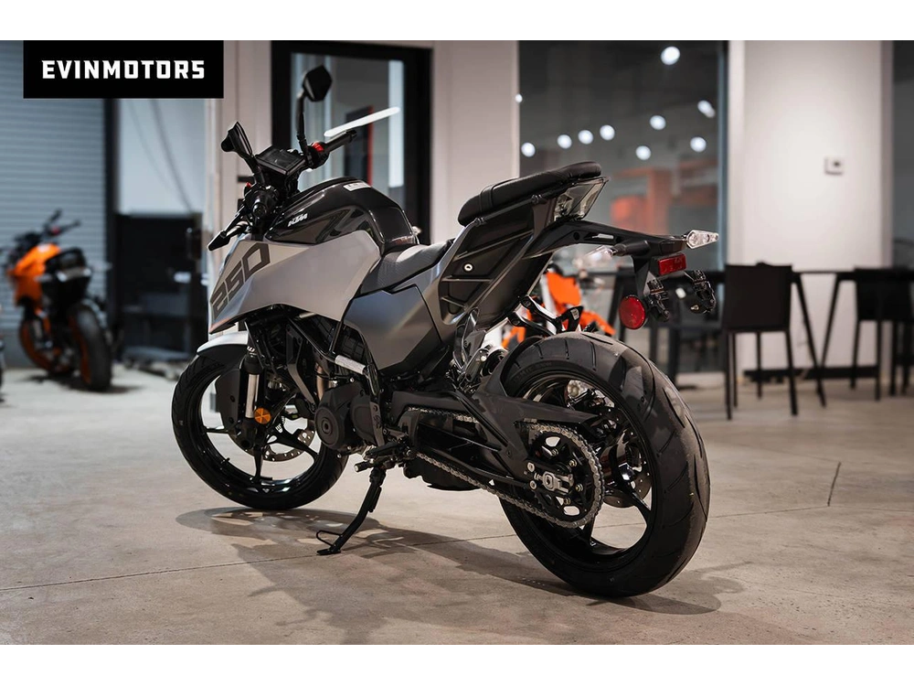 2026 Ktm 250 Duke