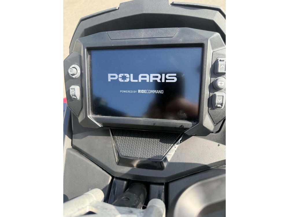 Polaris 9r Indy Xcr 136 2025 alt