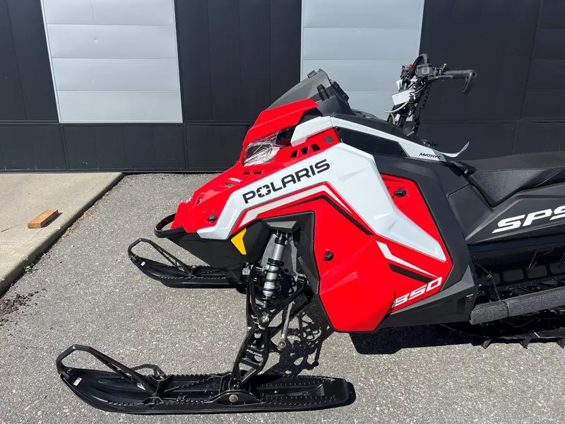 Polaris 850 Rmk Sps 155 Red 2027 alt
