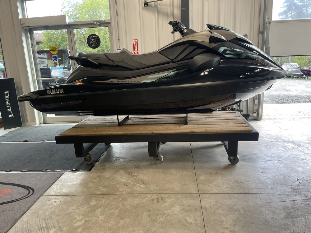 2025 Yamaha Gp Svho With Audio alt