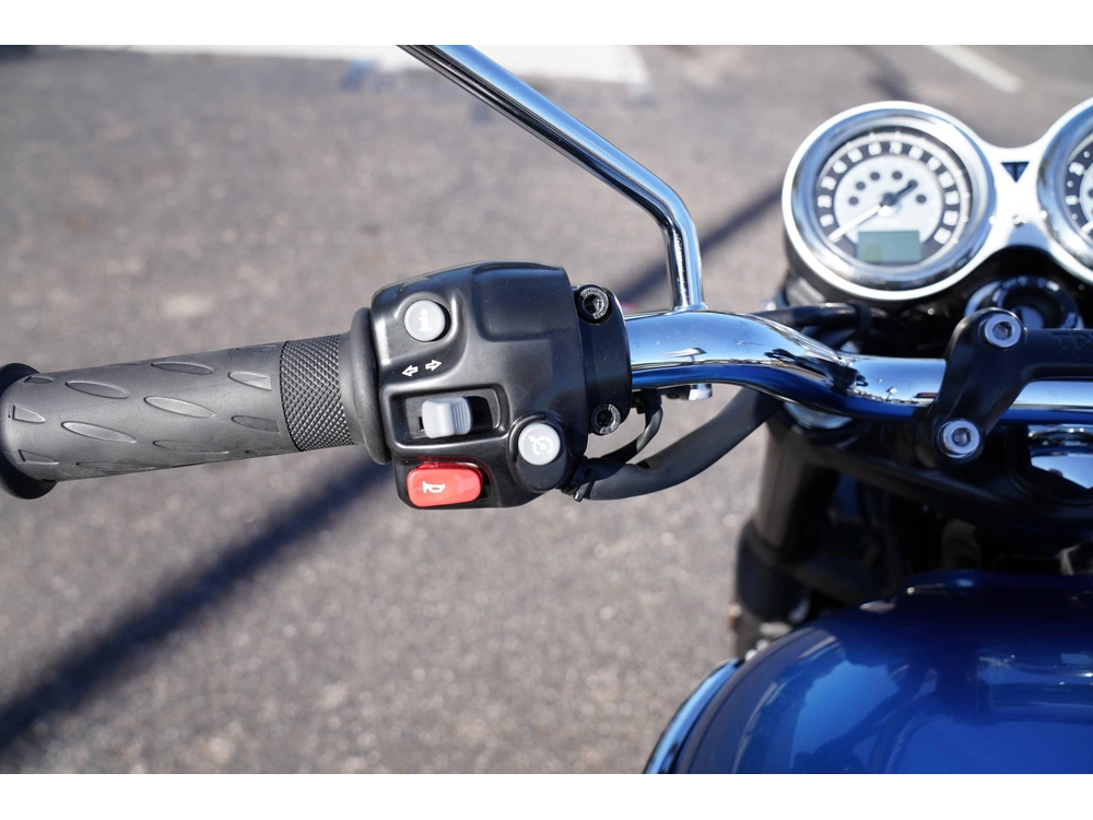 2026 Triumph Bonneville T120 Base alt