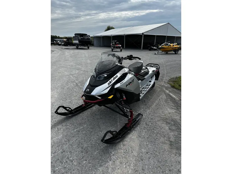 2024 BRP 2024 Ski-Doo MXZ X-RS 850 E-TEC Smart-Shox + Big 10.25” Screen!