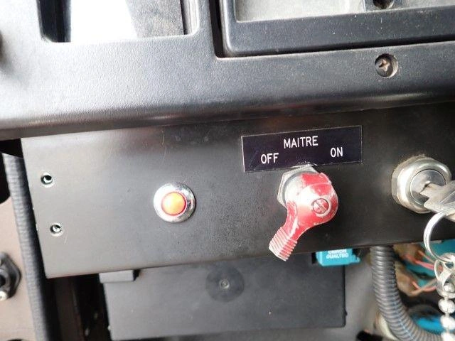 International 2600 1993