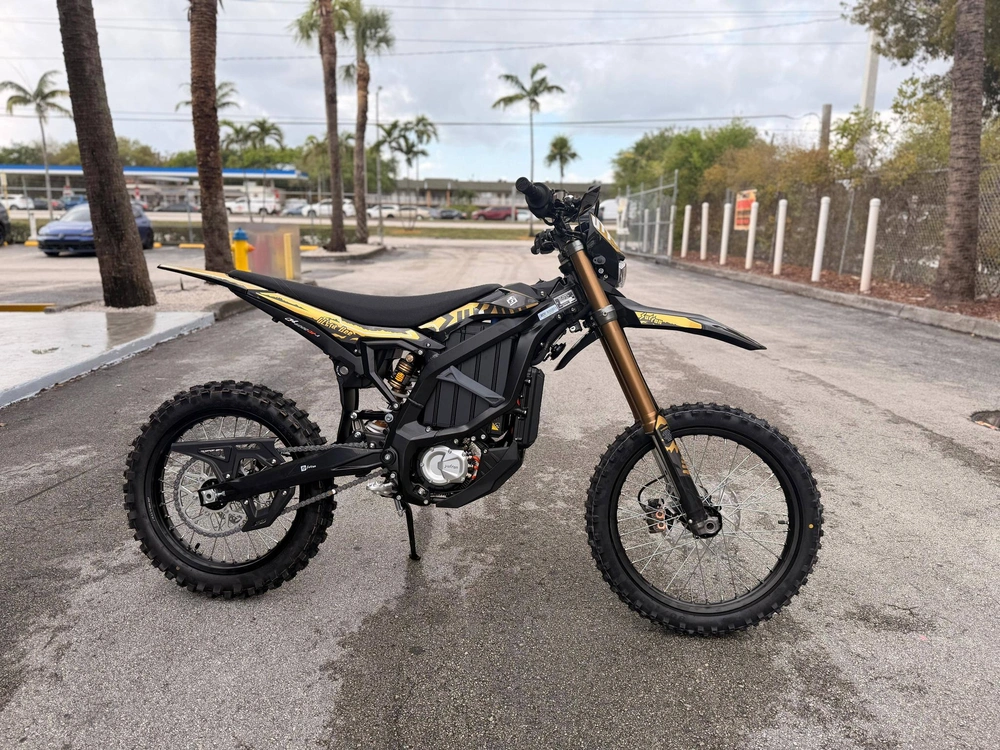 2025 Surron Ultra Bee T Na