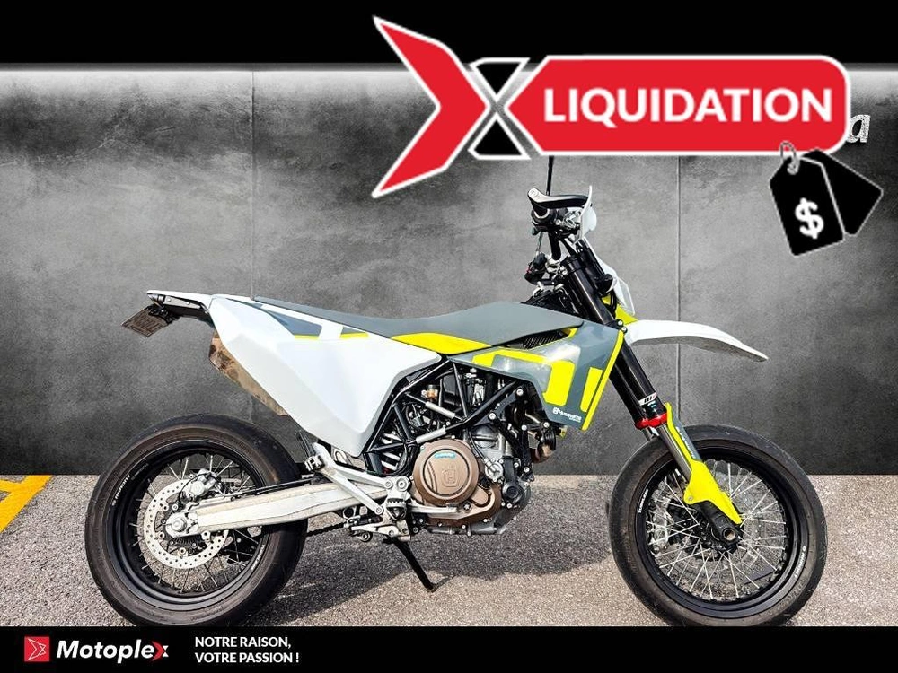 Husqvarna 701 Super Moto 2020 alt
