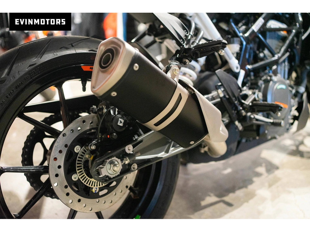 2023 Ktm 390 Duke