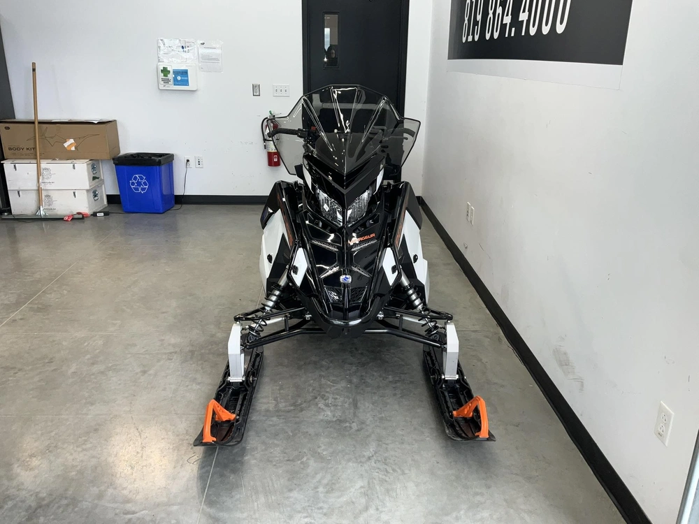 Polaris 650 Voyageur Sp 155 2027 alt