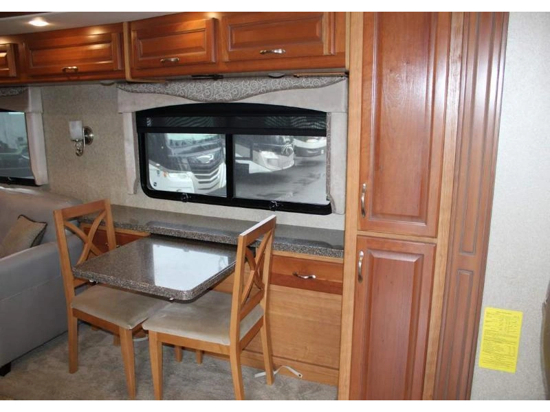 Fleetwood Bounder 35k 2016 alt
