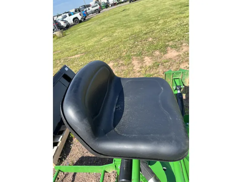 John Deere 370b 2023 alt